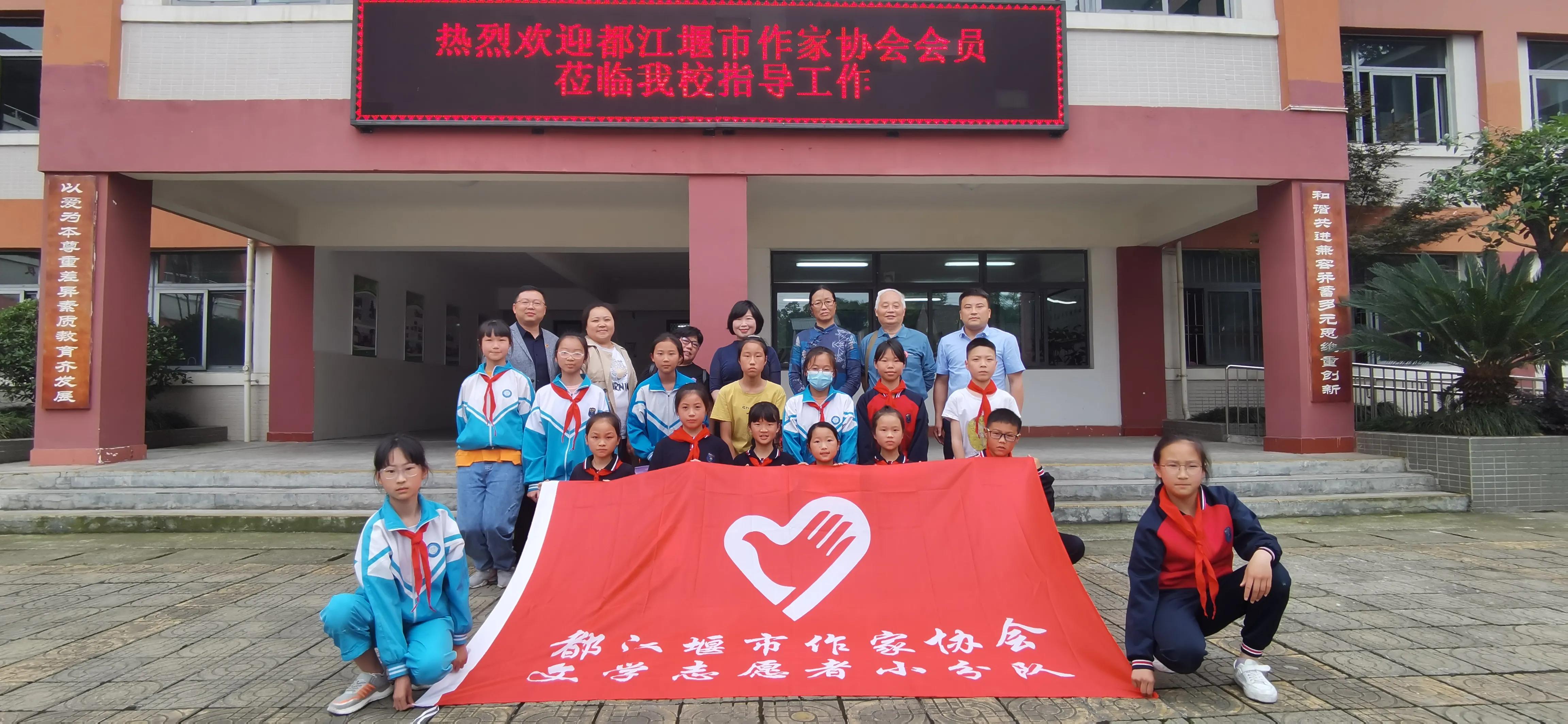 阅读点亮人生志愿者,阅读点亮人生书香浸润心灵活动