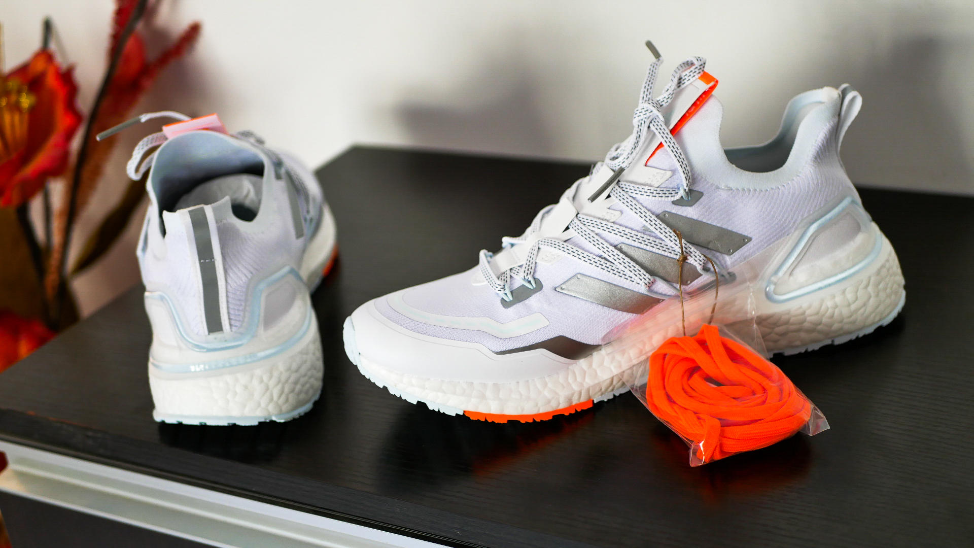 闃胯开杈炬柉璺戦瀷boost2020鍏ㄩ粦,闃胯开杈炬柉ultraboost璺戦瀷