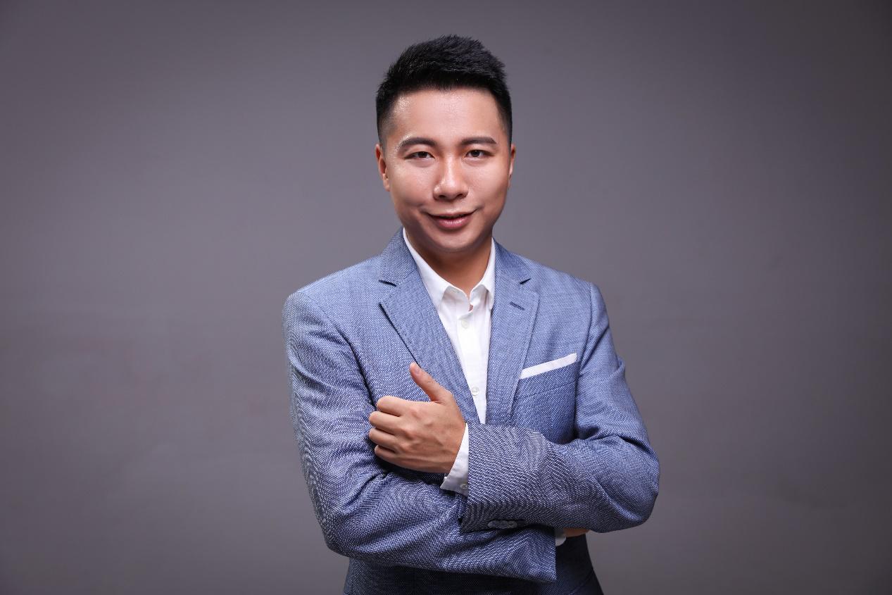 厉害的背后是付出,厉害的背后是刻苦努力