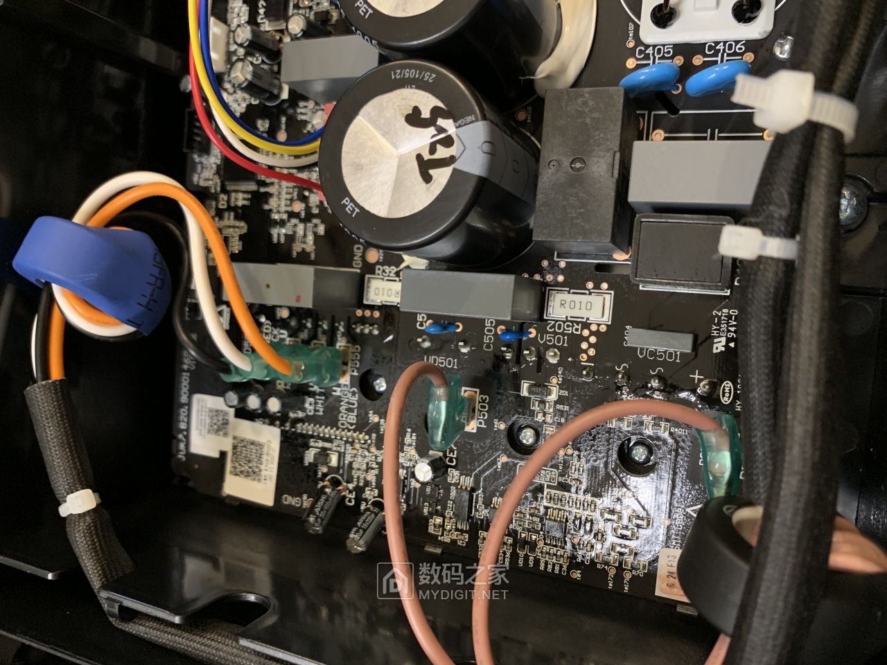 小米新一级能效空调1.5匹拆解,小米1.5匹空调新一级能效拆解