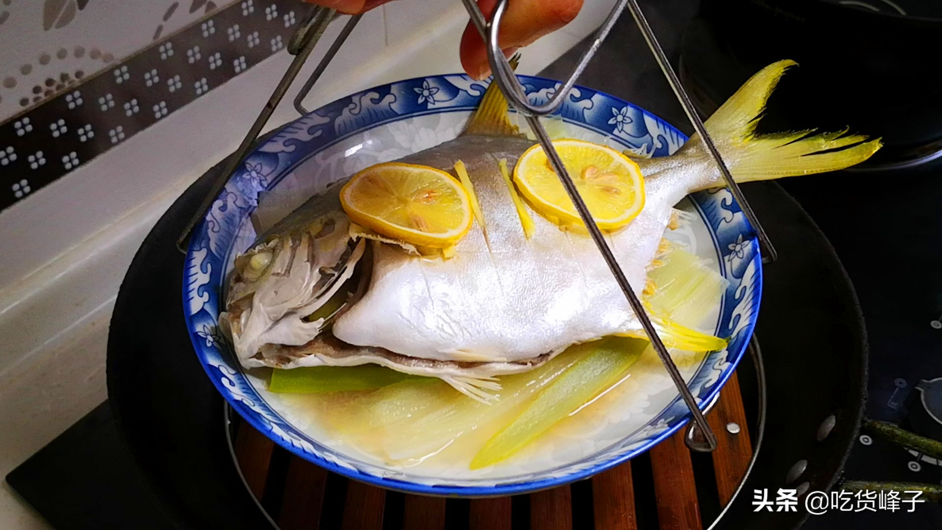 如何处理大条鱼肉不腥气,这样蒸的鱼才够入味