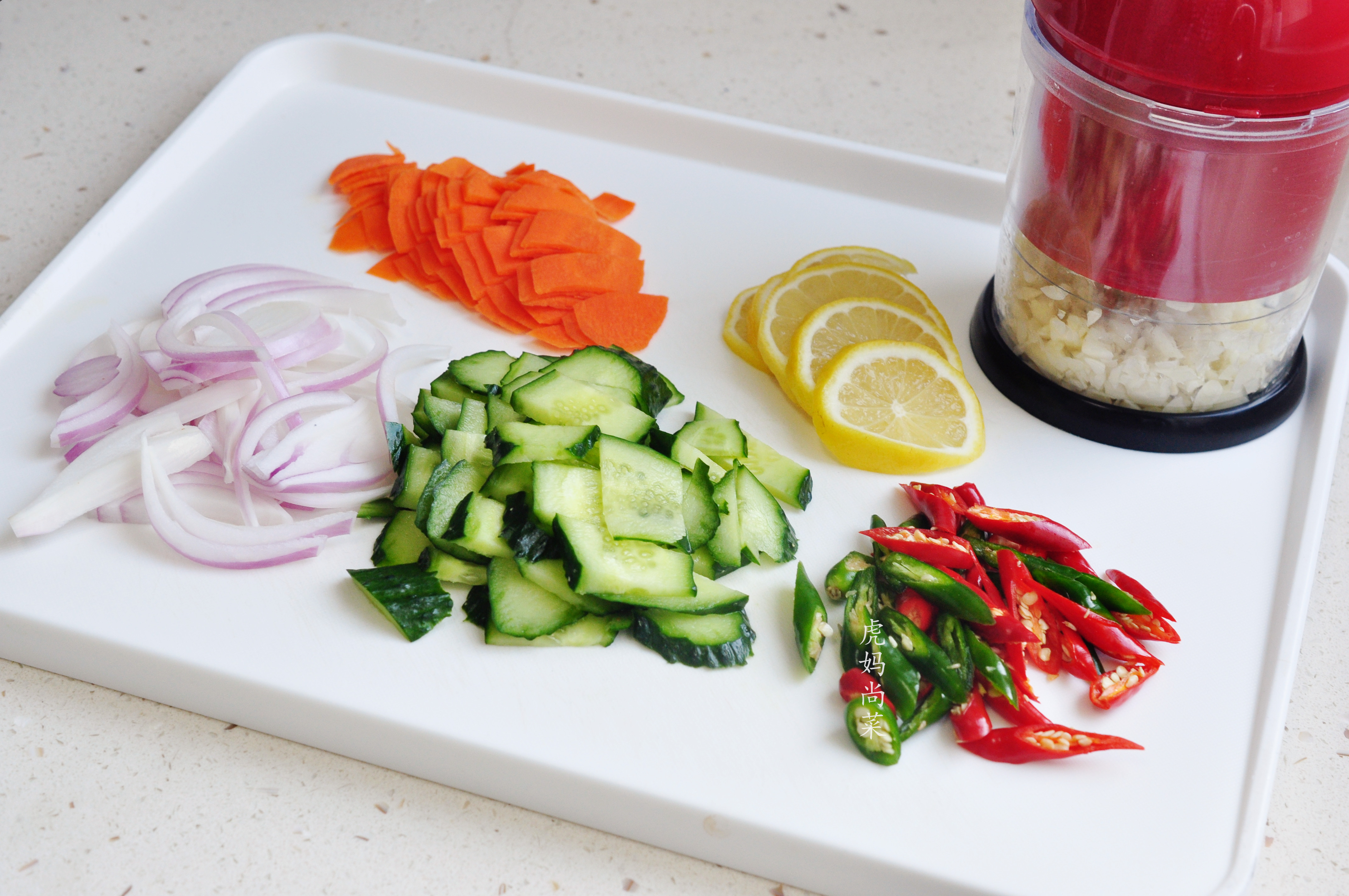 夏季清爽大虾怎么吃好吃,大虾别白灼了教你一个夏天新做法