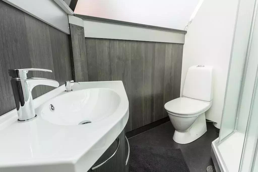 芬兰玻璃屋极光之旅,芬兰极光玻璃屋2024