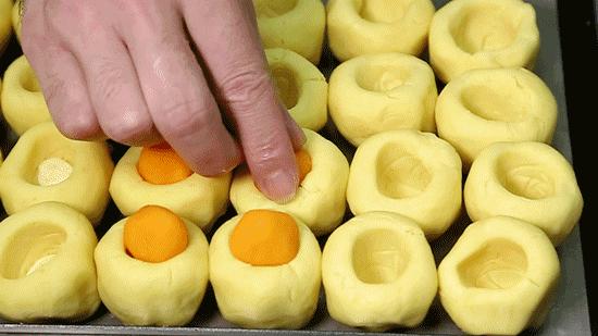 第③家！正版「鲍师傅」又双叒来了！龙华开启“排断腿”模式