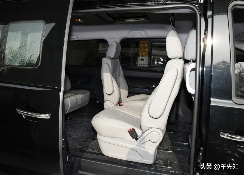 高品质商务mpv瑞风m4国六到店,商务接待选瑞风m4七座哪个版本