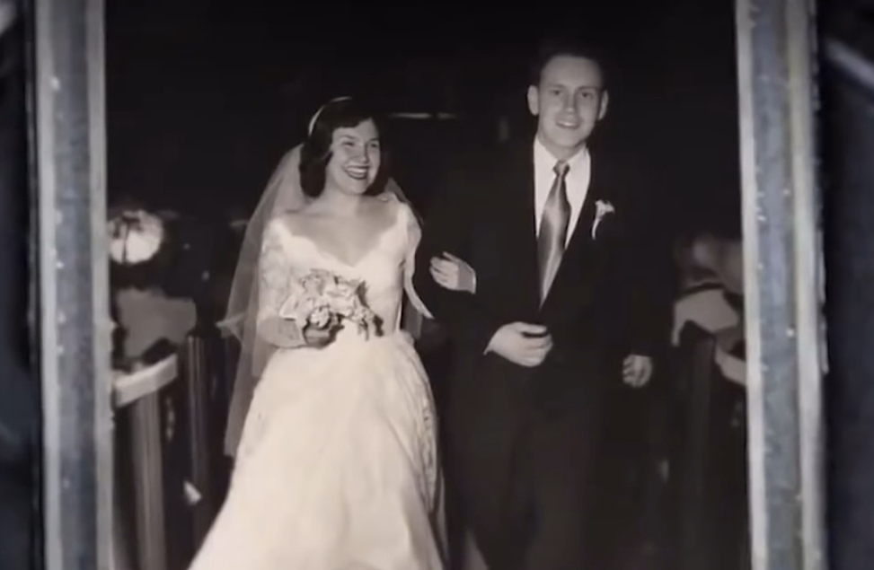 股神巴菲特炒股,股神巴菲特11岁开始投资