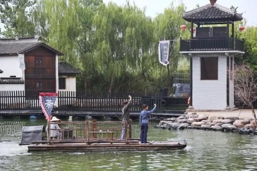 欢聚沙家浜,以情代声沙家浜