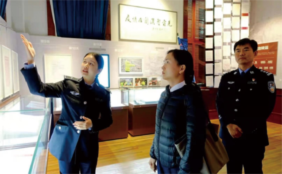 唯一在内地工作的香港警察:我开始重新理解“为人民服务”