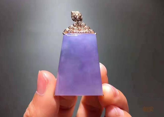 真正的紫罗兰翡翠价格,紫罗兰翡翠为何会出现见光死