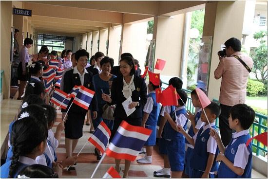 泰国兼职工作有哪些,泰国留学怎么找兼职