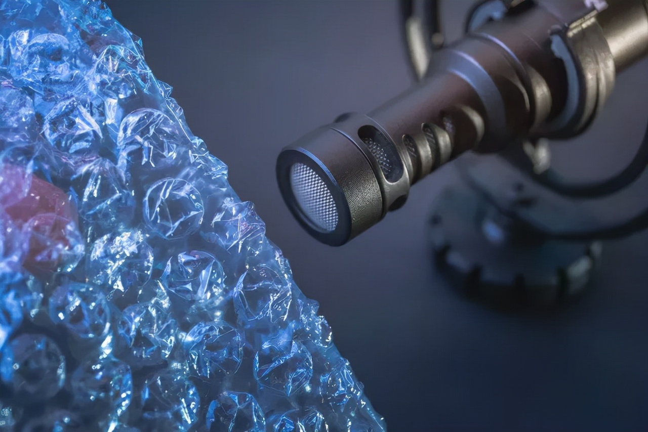 颅内高潮有多爽？全身酥麻、精神放松，和亲密行为一样身心俱爽