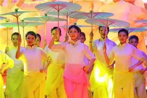 国际学校校园社团,国际学校的社团