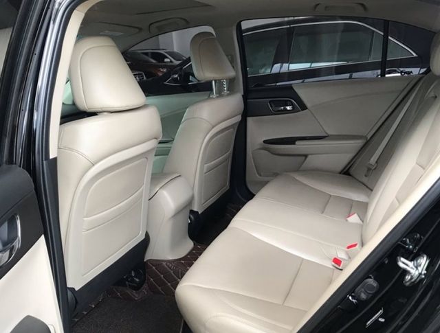 二手本田雅阁6万左右19年,本田雅阁1.5t高速动力体验