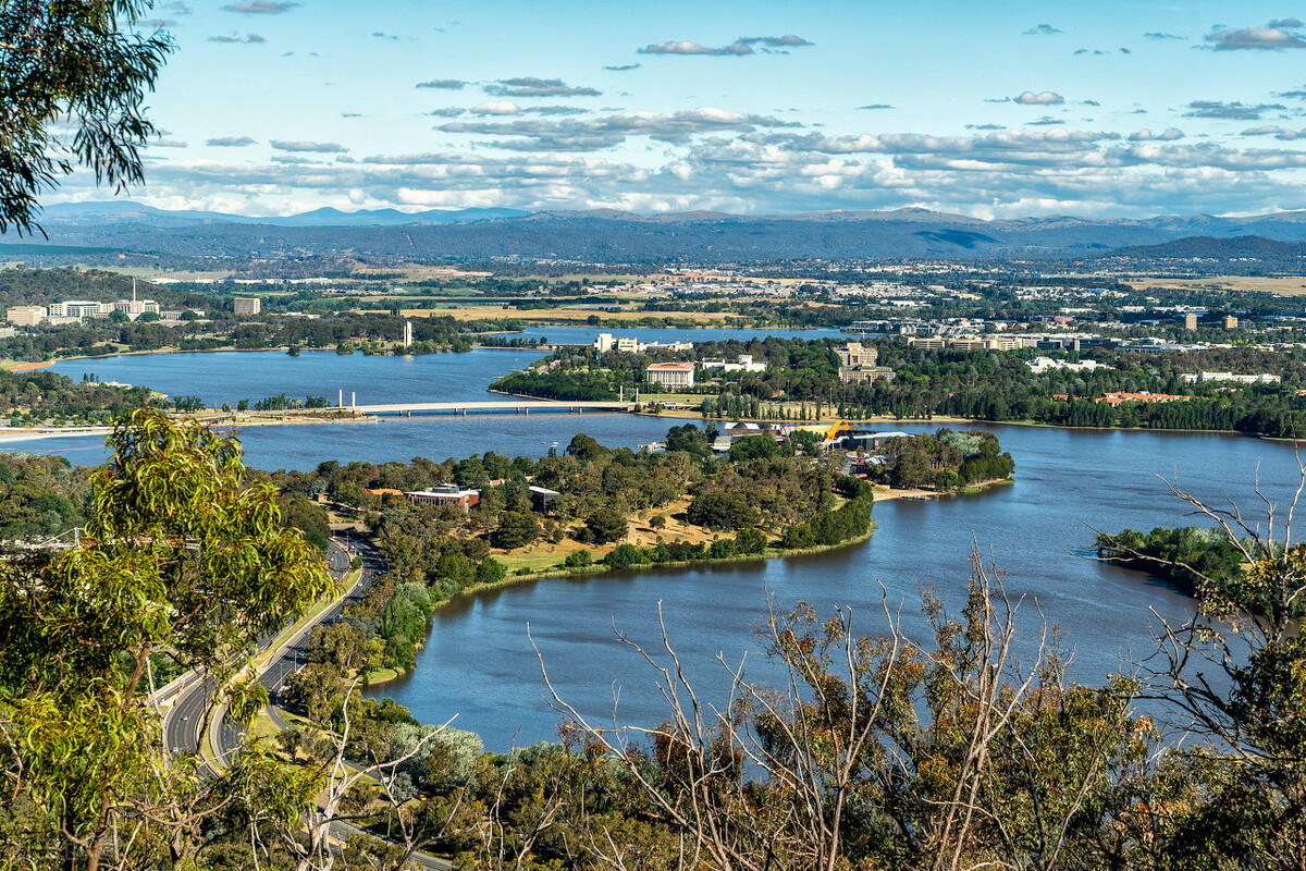 澳大利亚与加拿大谁的资源好,澳大利亚和加拿大综合国力对比
