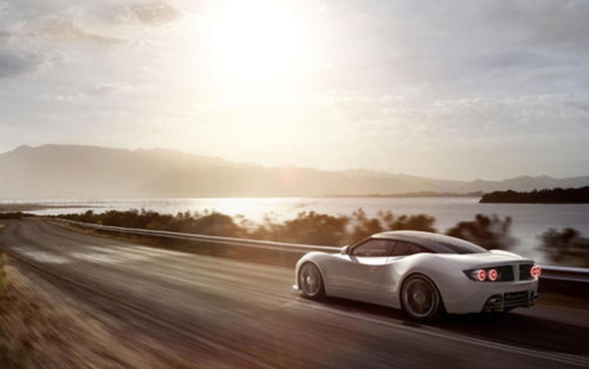 宝马x1和2系四门轿跑怎么选,同级别的suv与宝马x1对比