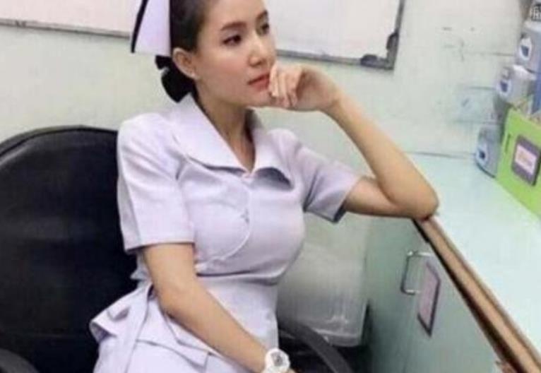 95后护士小姐姐健身,95后女护士健身
