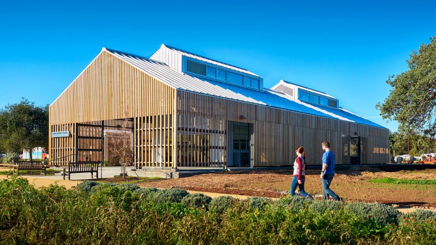 斯坦福教育农场创建了一系列农业建筑