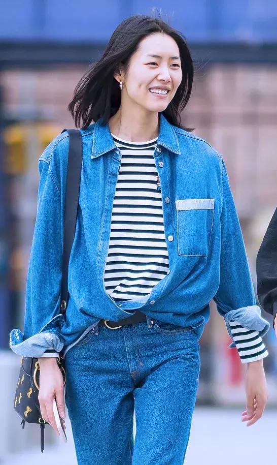 刘雯今年最流行的包,刘雯同款包时尚潮流大牌大容量