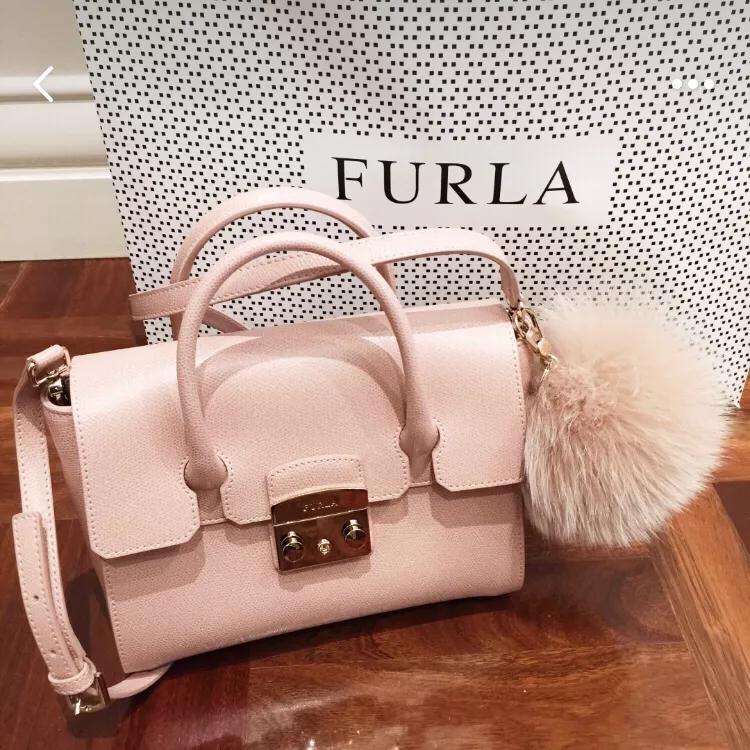 人生中第一只包包怎么选,轻奢包入手第一只推荐