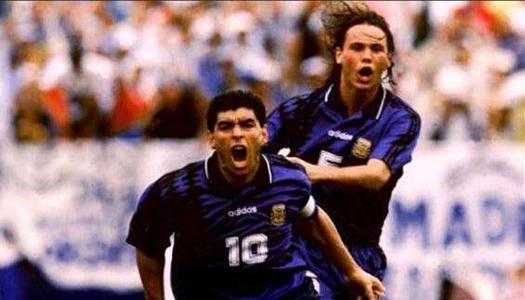 永别了阿根廷最大牌的球迷！因电子游戏而了解球王