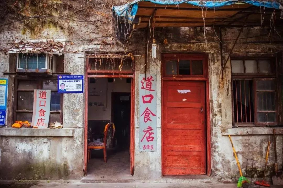 吃遍重庆100家苍蝇馆子,重庆解放碑附近苍蝇馆子前十名