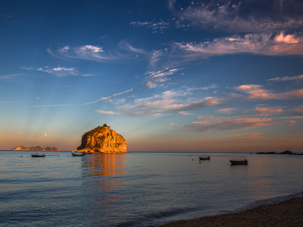 这座海滨小城的特点是什么,适合养老的海滨小镇