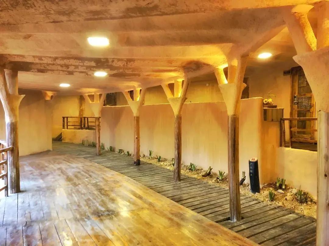 鑻卞痉涔濆窞椹跨珯鏍戜笂娓╂硥鏅偣,鑻卞痉涔濆窞椹跨珯鏍戜笂娓╂硥鎴夸环