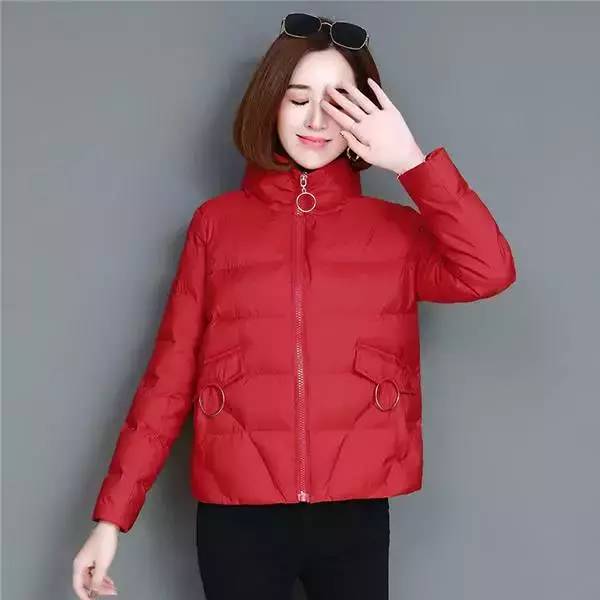 短款羽绒服配长款大t鲨鱼裤穿搭,中短羽绒棉服适合穿什么裤