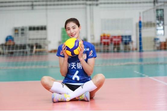 中国女排胜韩国，释放3大信号，2条足够惊喜1条为联赛提了个醒