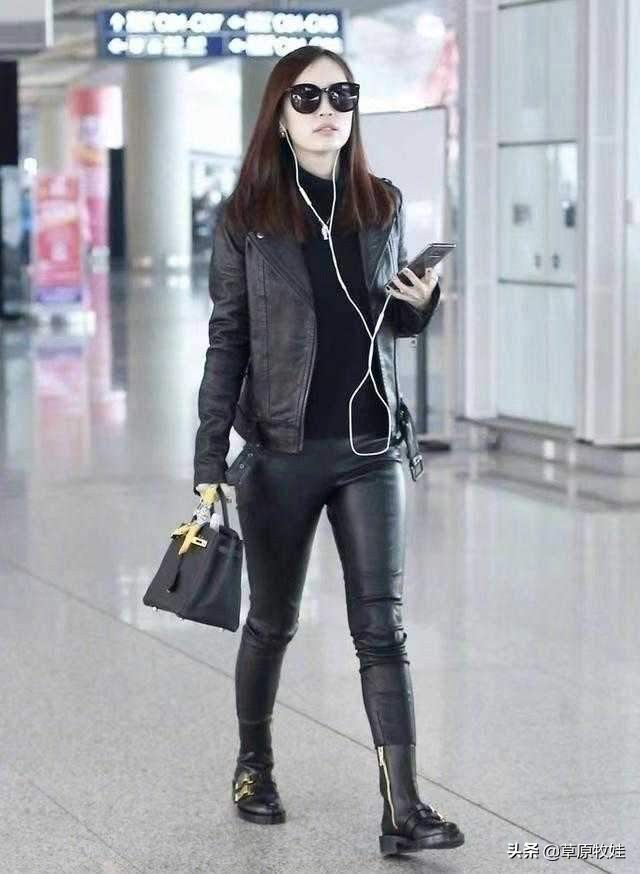 马蓉现身机场西装,马蓉皮衣机场图片