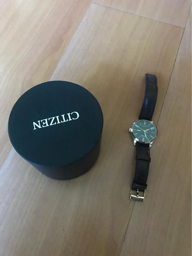 一块有情怀的蝴蝶手表,一块手表透露个性