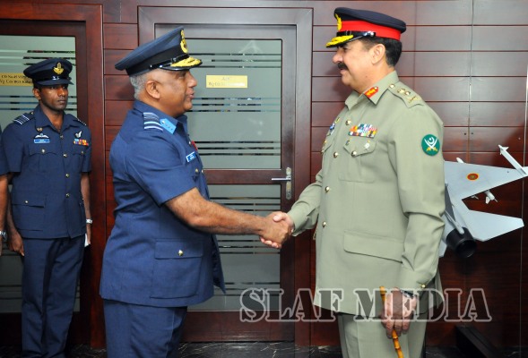 印度lca对枭龙,印度lca和枭龙战斗机