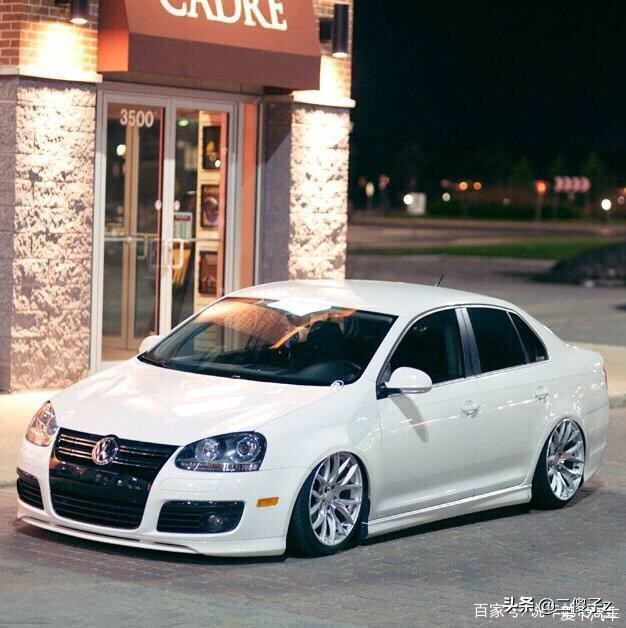 老款速腾真经典,速腾年轻一代