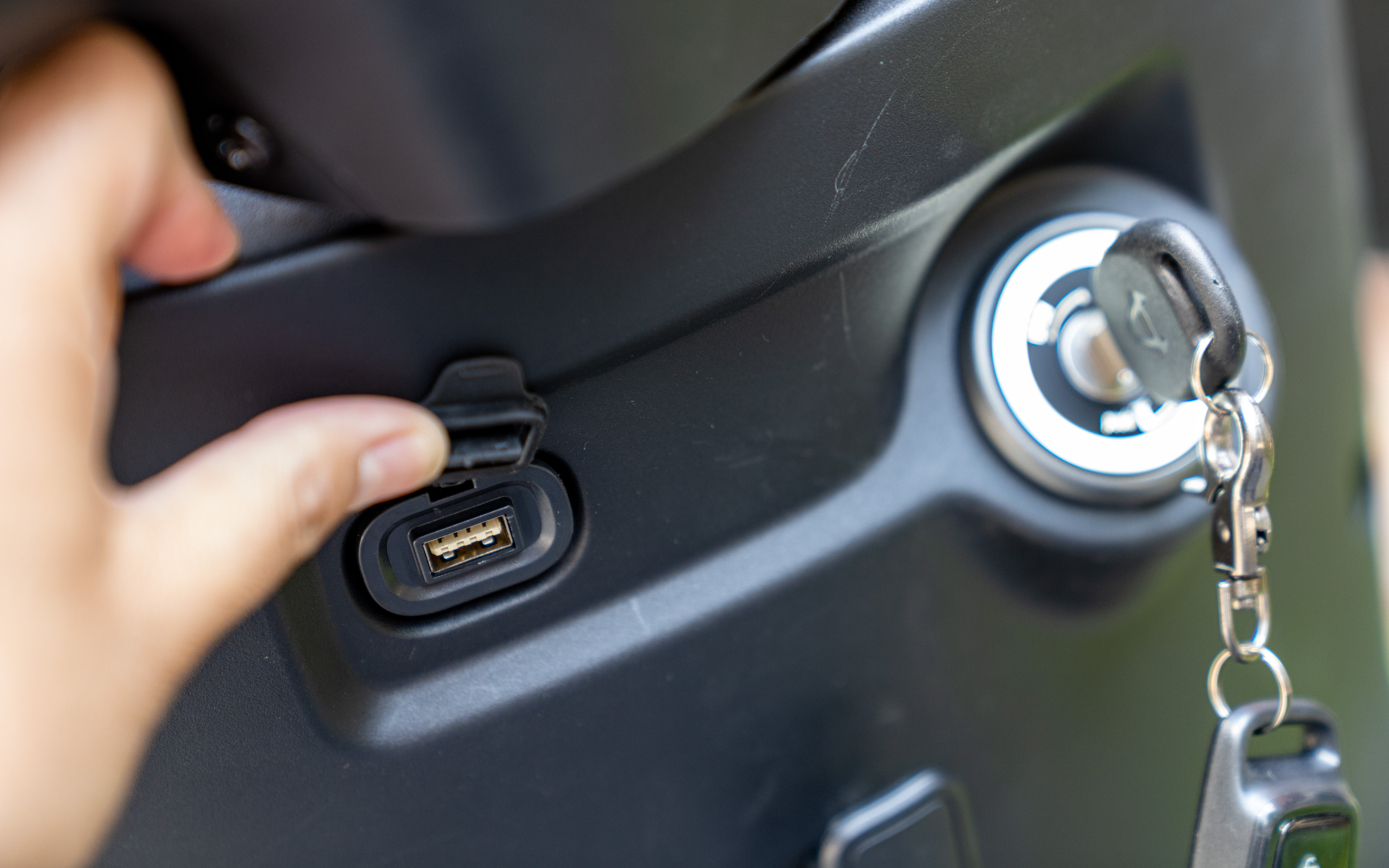 小牛新国标mqi2价格,小牛电动mqi2绿标和黄标的区别