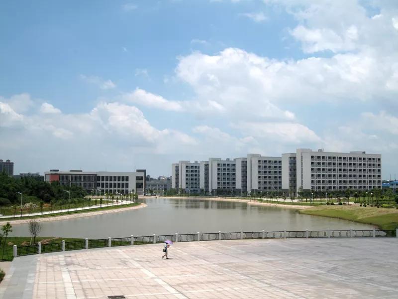 全国宿舍最好的大学宿舍图片,公办学校有哪些好宿舍