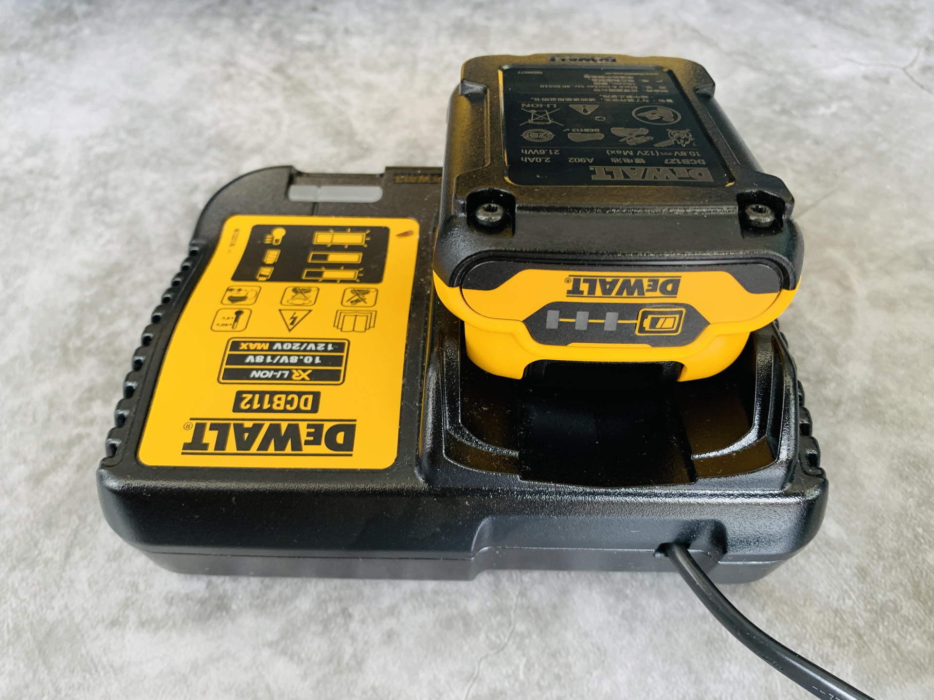 得伟锂电钻哪个型号的好,得伟dcd999锂电钻