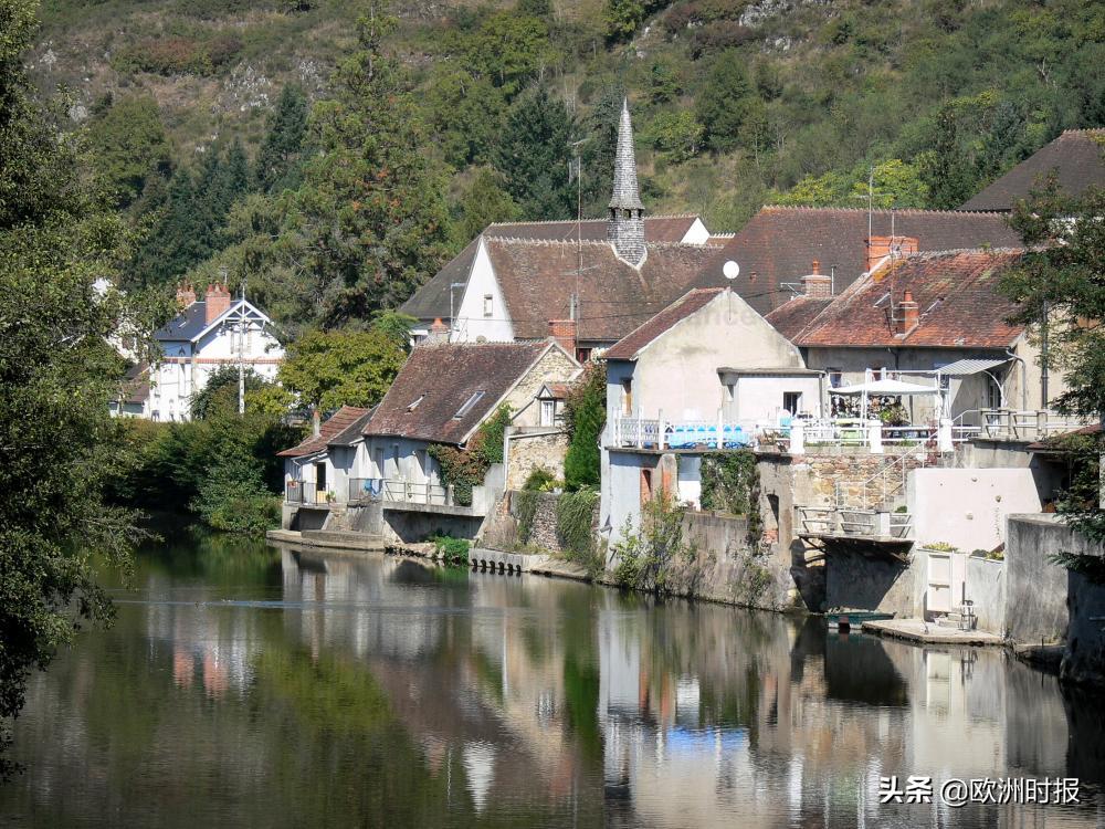 法国十大最美小镇排名,最受欢迎的法国小镇