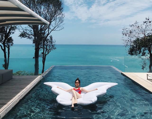 邓紫棋以前穿皮裤与现在比较,邓紫棋皮裤造型是自己要求的吗