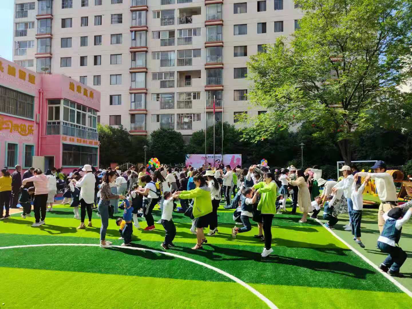 浓情五月幼儿园,浓情五月感恩母亲节幼儿园