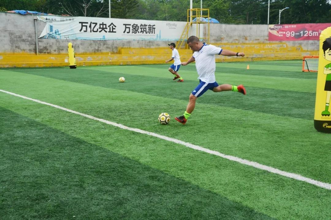 校园足球发展思路及措施,校园足球如何培养成职业球员