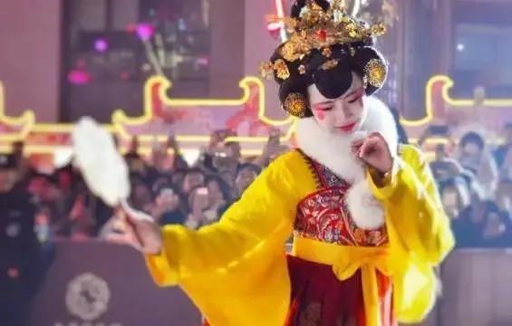 恐龙园欢乐谷方特,欢乐谷方特还有什么游乐园