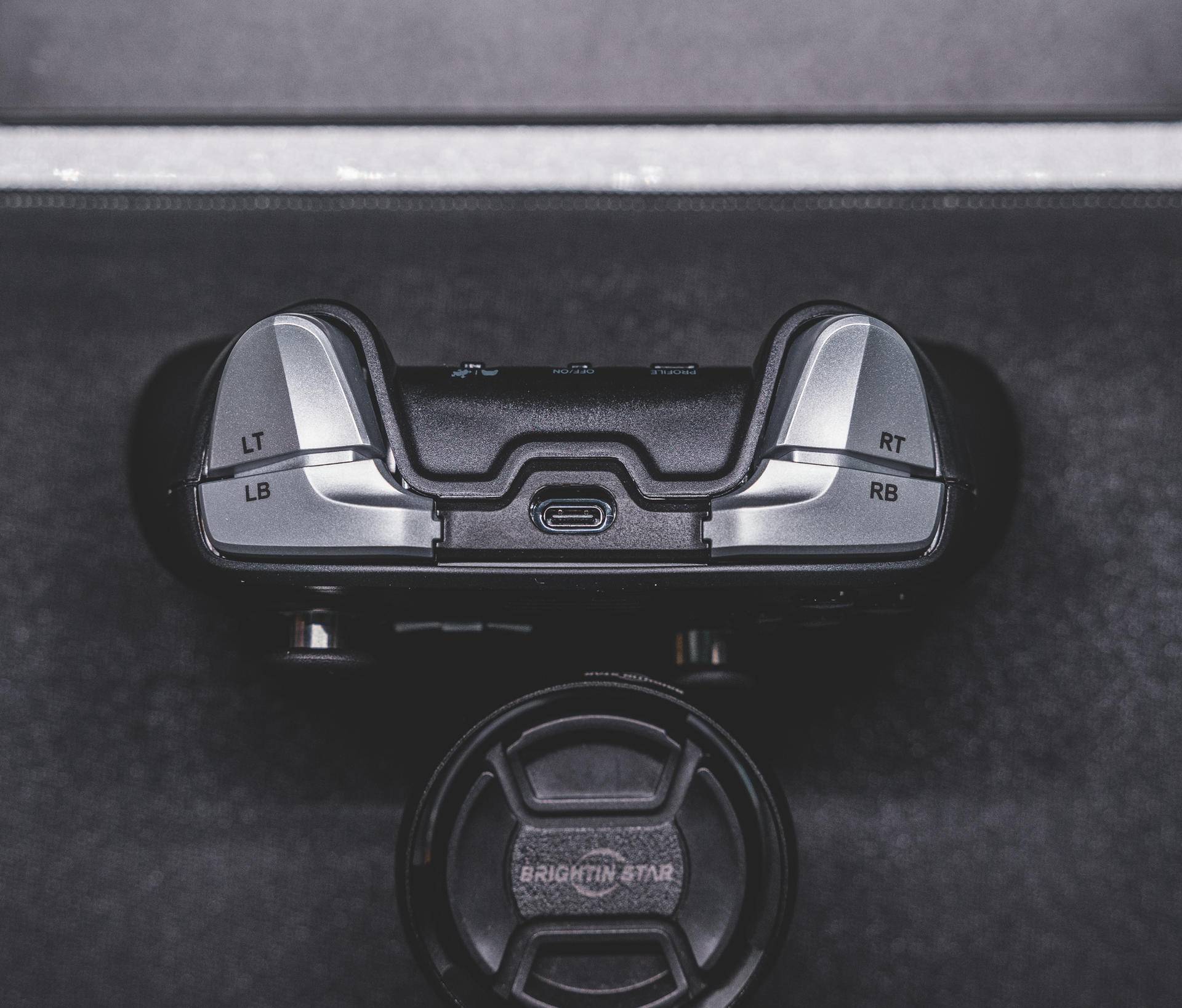 北通宙斯精英手柄配置,switchpro手柄和北通宙斯哪个好