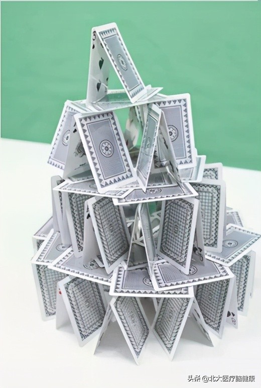 扑克牌有趣玩法两人,扑克牌还能有什么玩法