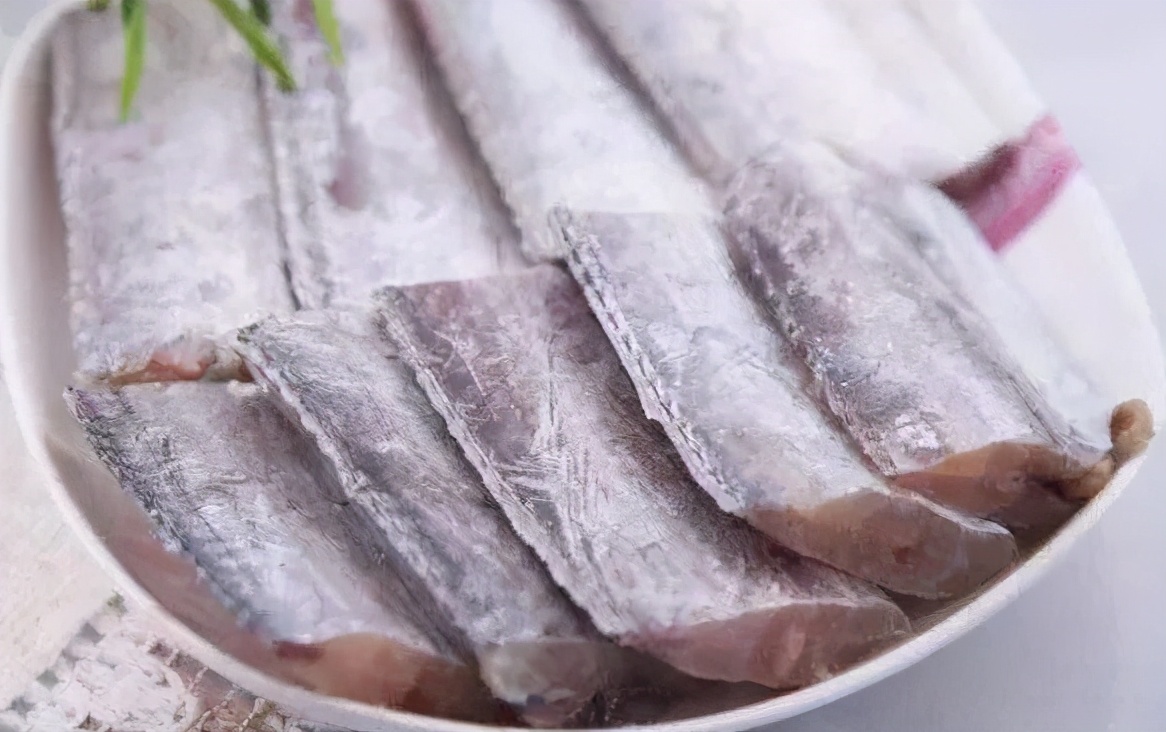 带鱼选购技巧,买带鱼怎么挑选新不新鲜