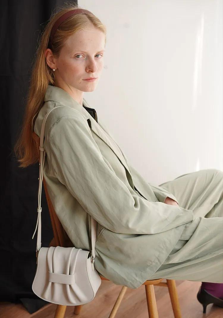 一身衣服飙300w,背爱马仕演穷女孩?国民初恋的人设太扯了…