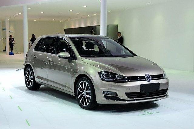 高尔夫7好还是8好,高尔夫7哪个配置性价比高