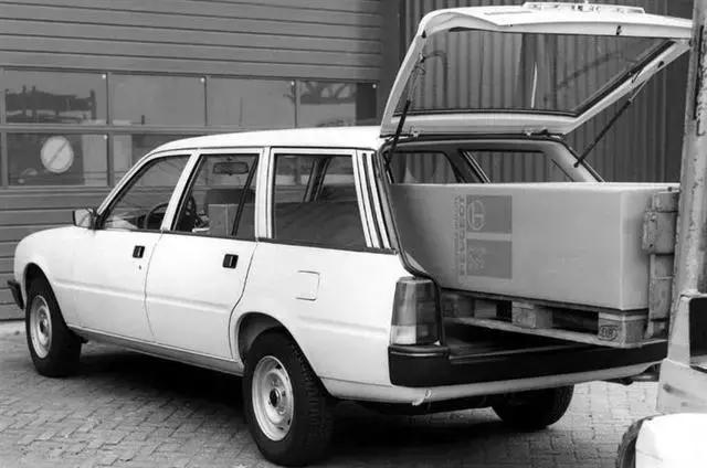 挤破头想当国产宝马X6?网友:画虎不成反类犬