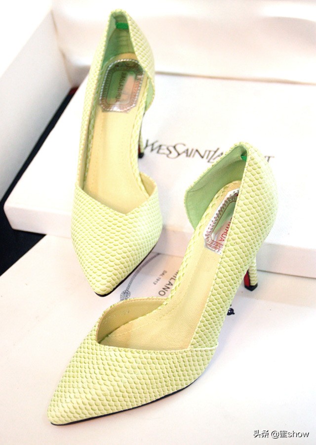 高跟鞋好硬磨脚怎么办,高跟鞋总磨脚趾头