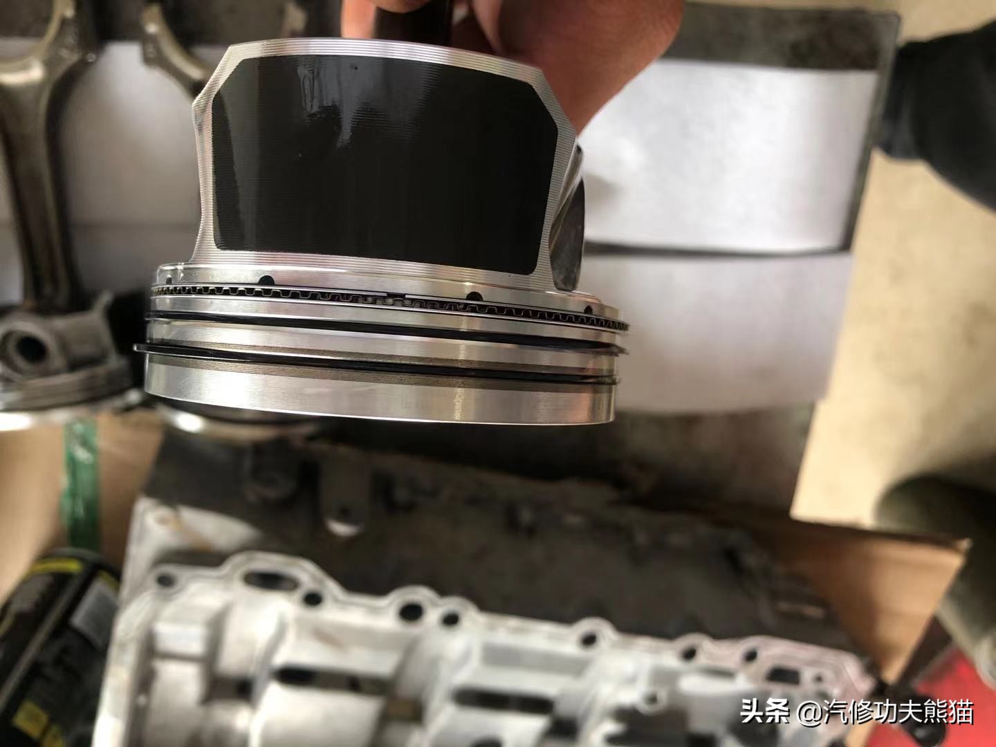 大众夏朗烧机油用什么燃油宝,2012款夏朗2.0t烧机油怎么处理