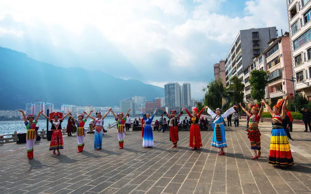 @个旧人，动起来！15分钟健身圈你打卡了吗？